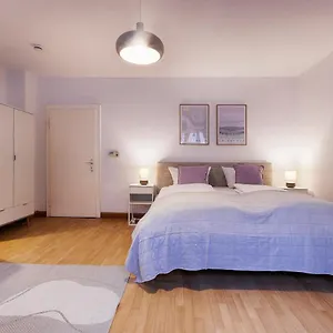 Apartment Homie Karmeliten, Würzburg